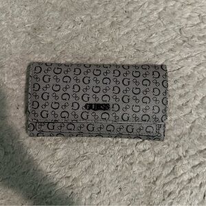 Guess Wallet